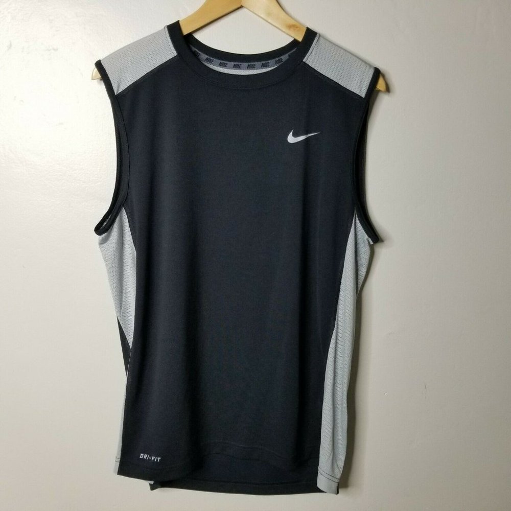 Nike Mens Med Tank Top Fitted Dri Fit Black Gray Athletic Workout Shirt